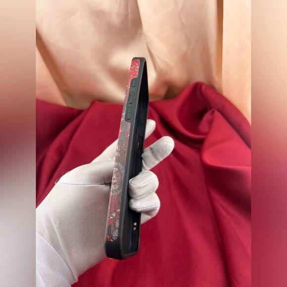 Luxury Leopard Print iPhone 16 Pro Max Case – Bold & Stylish - Picture 5 of 8